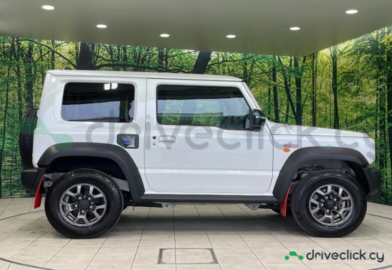 Suzuki Jimny Sierra White