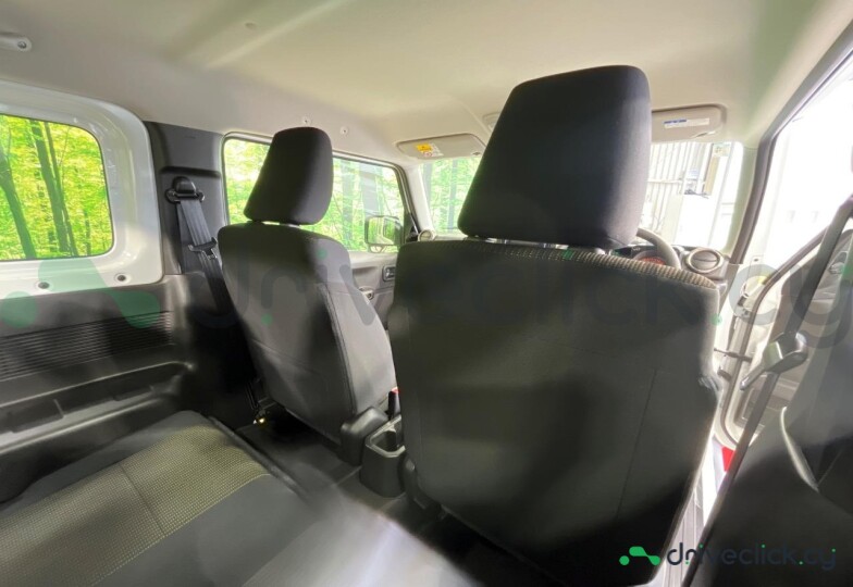 Suzuki Jimny Sierra White