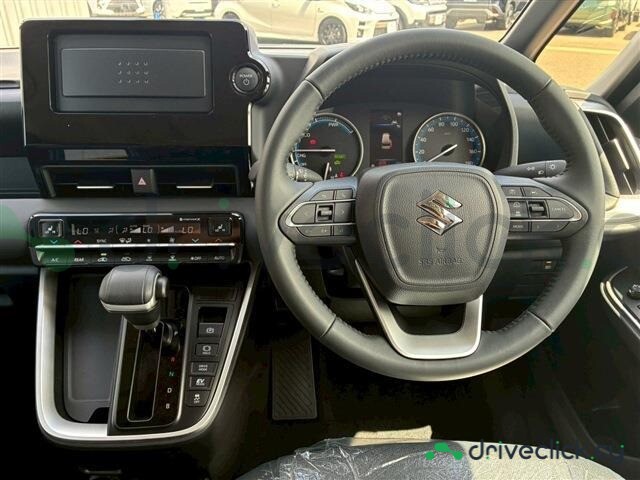 Suzuki Landy Black