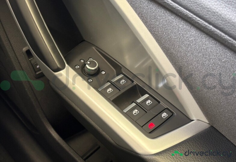 Audi Q3 Sportback Черный