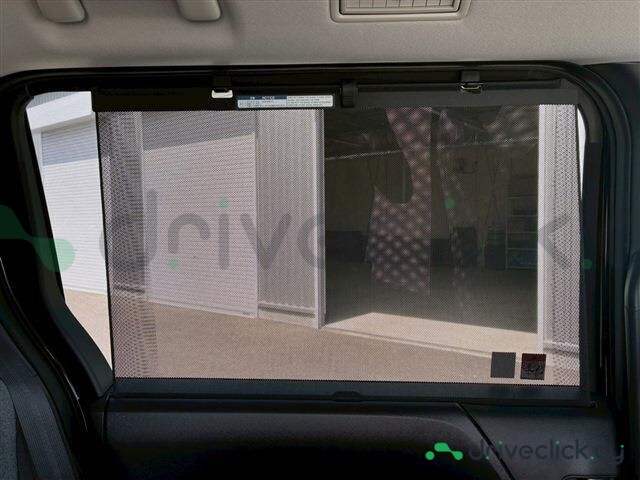 Suzuki Landy Black