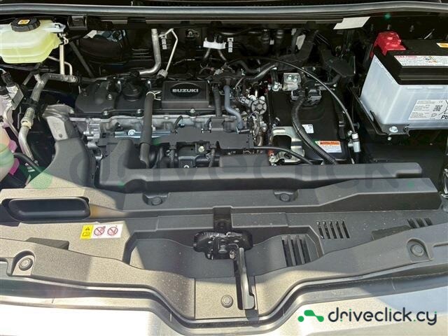 Suzuki Landy Black