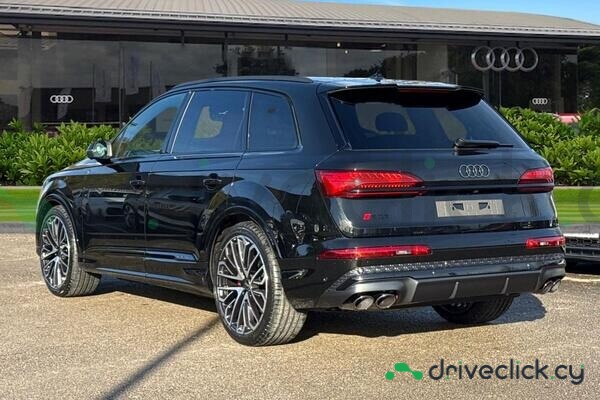 Audi SQ7 Black
