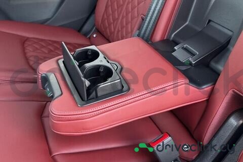 Audi SQ7 Black
