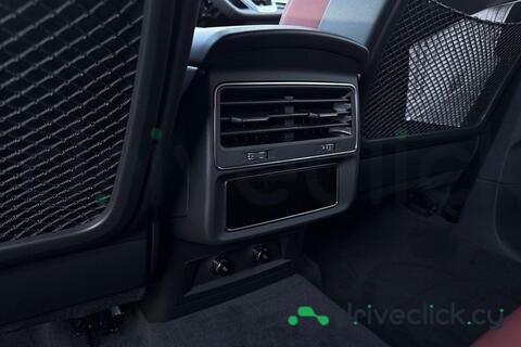 Audi SQ7 Black