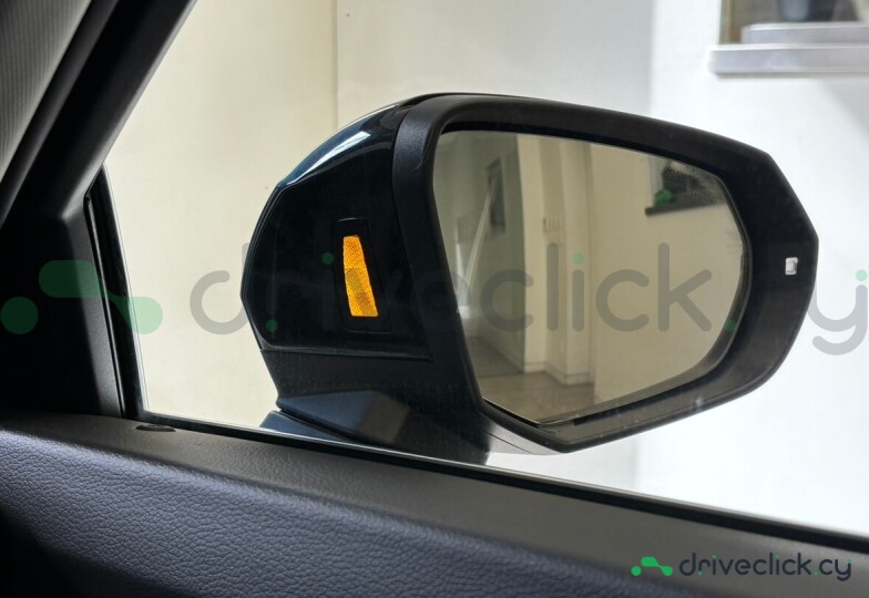 Audi Q3 Sportback Черный
