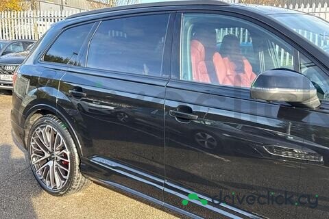 Audi SQ7 Black
