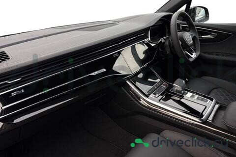 Audi SQ7 Black