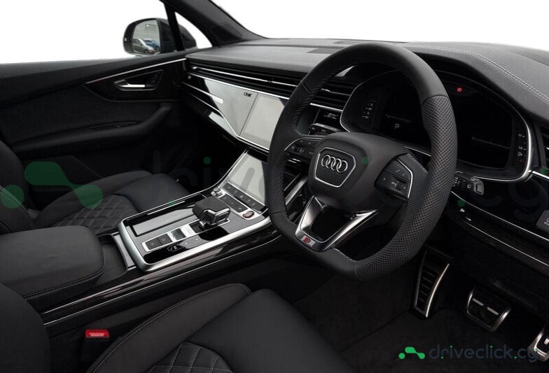 Audi SQ7 Black