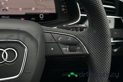 Audi SQ7 Black