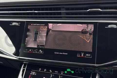 Audi SQ7 Black