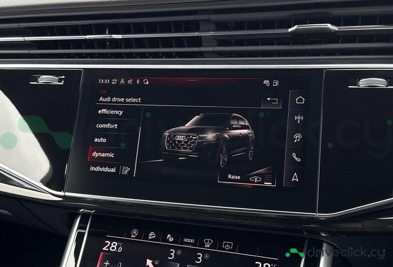 Audi SQ7 Black