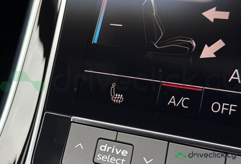 Audi SQ7 Black