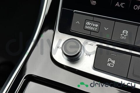 Audi SQ7 Black