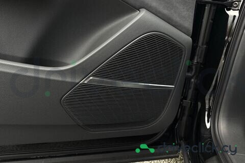 Audi SQ7 Black