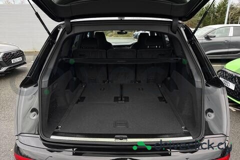 Audi SQ7 Black