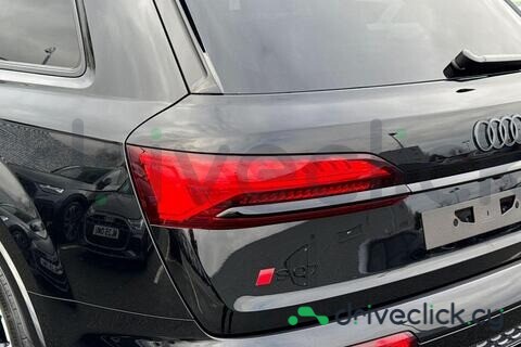 Audi SQ7 Black