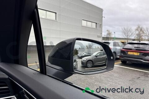 Audi SQ7 Black
