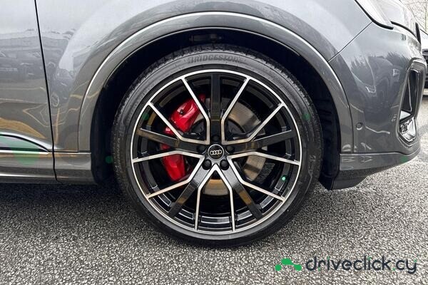 Audi SQ7 Grey