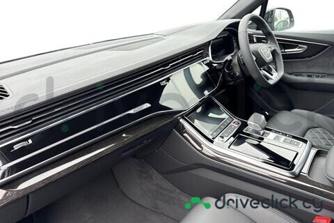 Audi SQ7 Grey