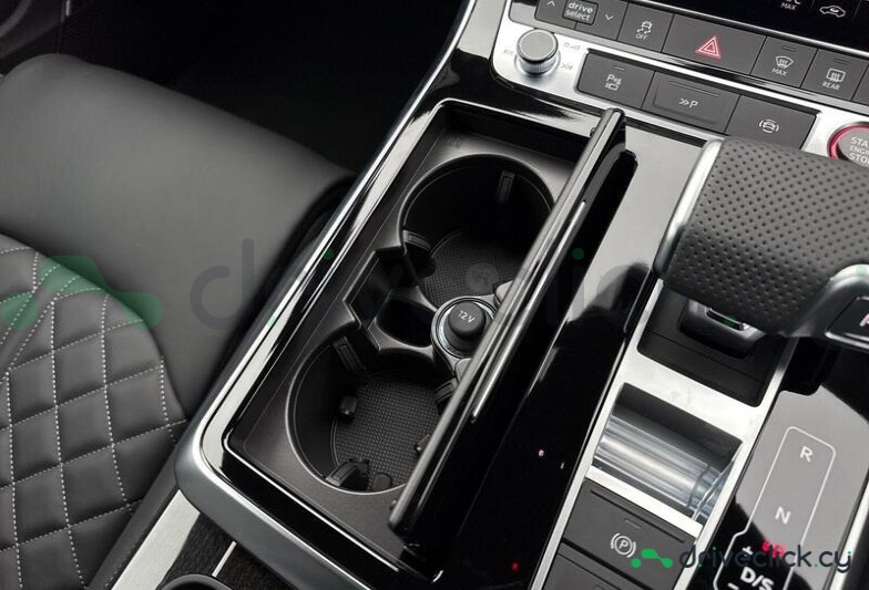 Audi SQ7 Grey