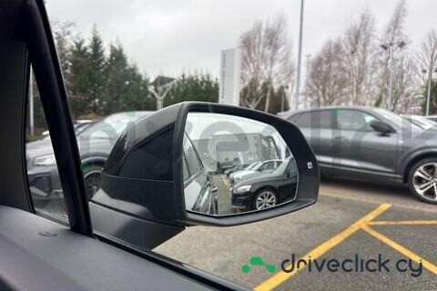 Audi SQ7 Grey