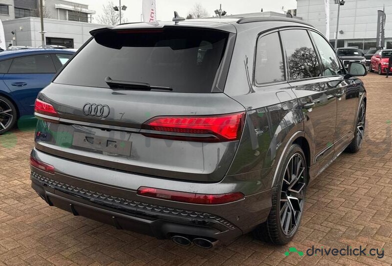 Audi SQ7 Grey