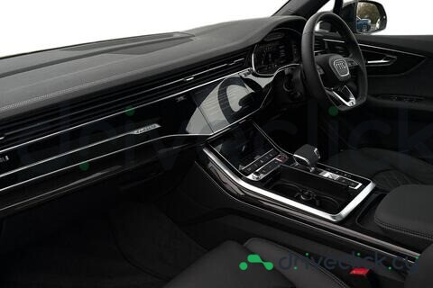 Audi SQ7 Grey