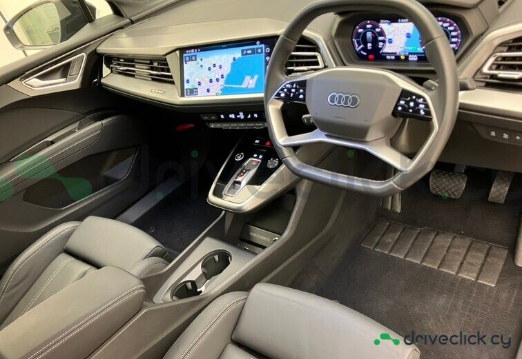 Audi Q4 Sportback Black