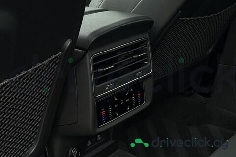 Audi SQ7 Grey