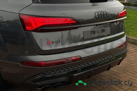 Audi SQ7 Grey
