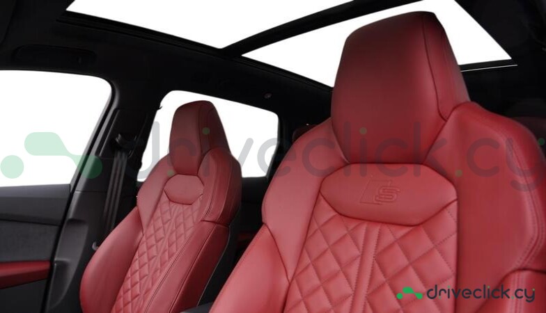 Audi SQ7 Black