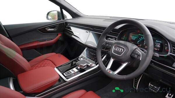 Audi SQ7 Black