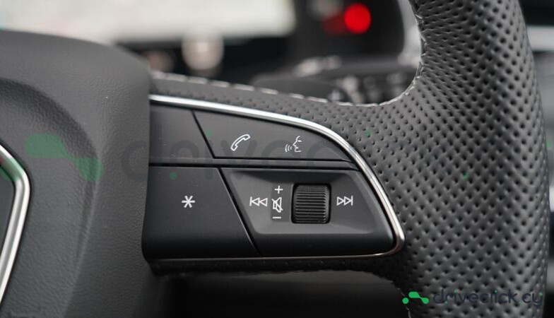 Audi SQ7 Black