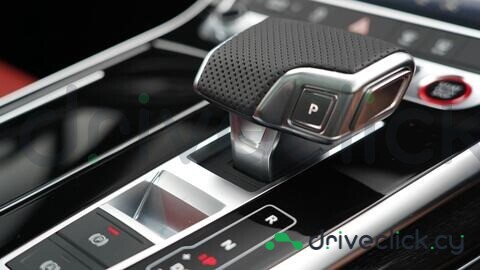 Audi SQ7 Black