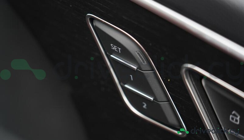 Audi SQ7 Black