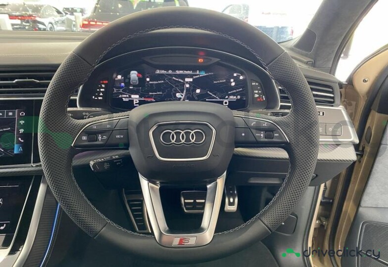 Audi SQ7 Gold