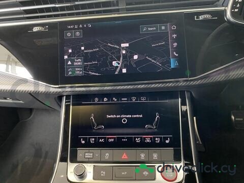 Audi SQ7 Gold