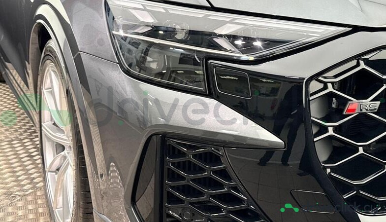 Audi RS Q8 Grey