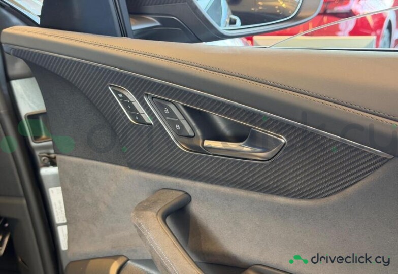 Audi RS Q8 Grey