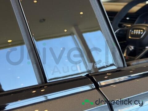 Audi RS Q8 Grey