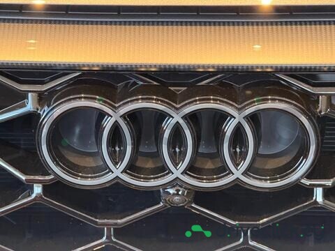 Audi RS Q8 Grey