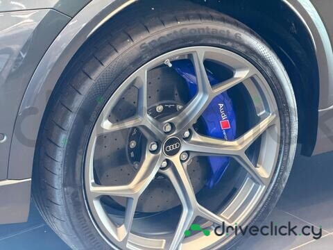 Audi RS Q8 Grey