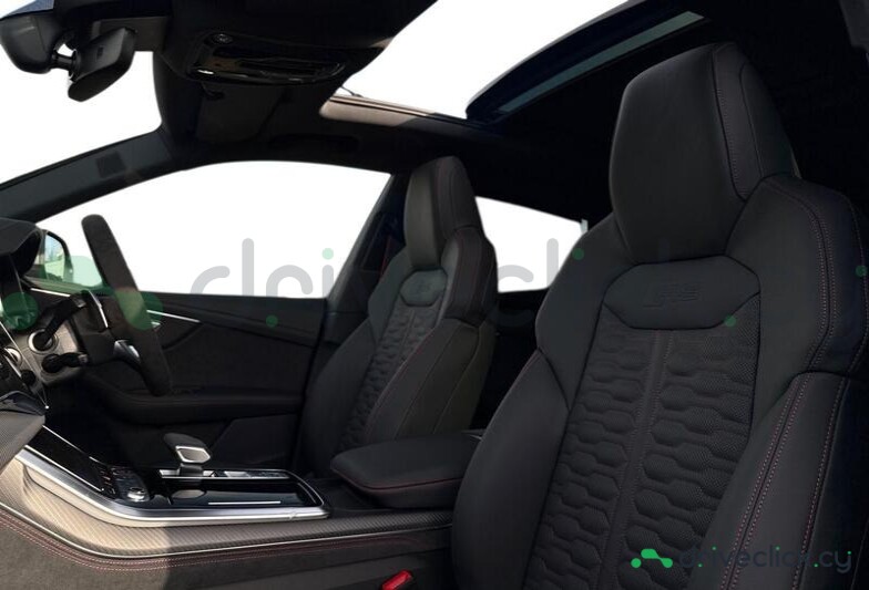Audi RS Q8 Blue