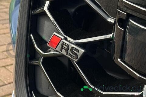 Audi RS Q8 Blue