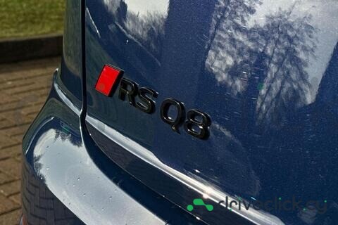 Audi RS Q8 Blue