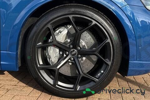 Audi RS Q8 Blue