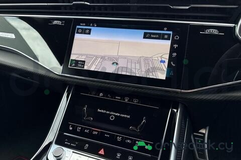 Audi RS Q8 Blue