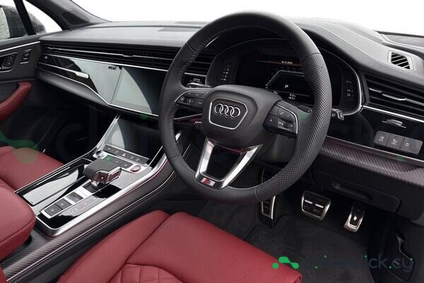 Audi SQ7 Black