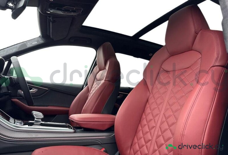 Audi SQ7 Black